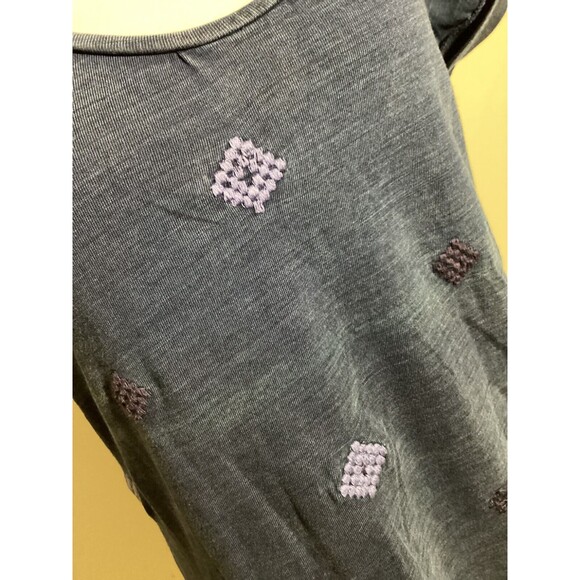 Lucky Brand Women's Size M Blue Embroidered Diamond Short Sleeve Blouse - Picture 3 of 7